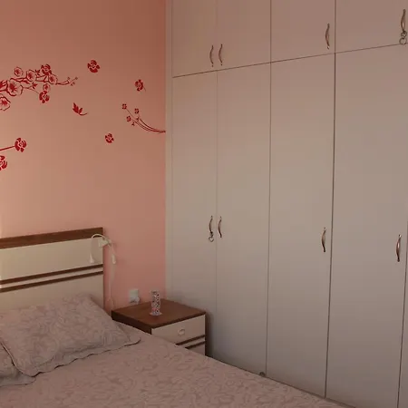 Caesar Beach Apartament *